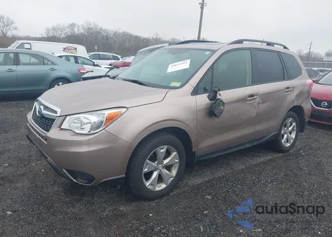 2015 Subaru Forester 2.5I Premium из США, поврежденный, VIN JF2SJADC8FH800959